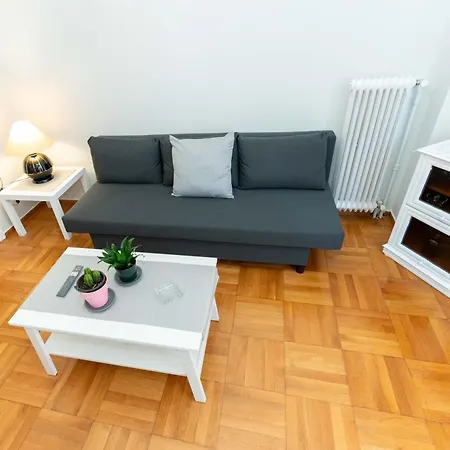 Urban Chic Flat Pagrati Apartment Athens